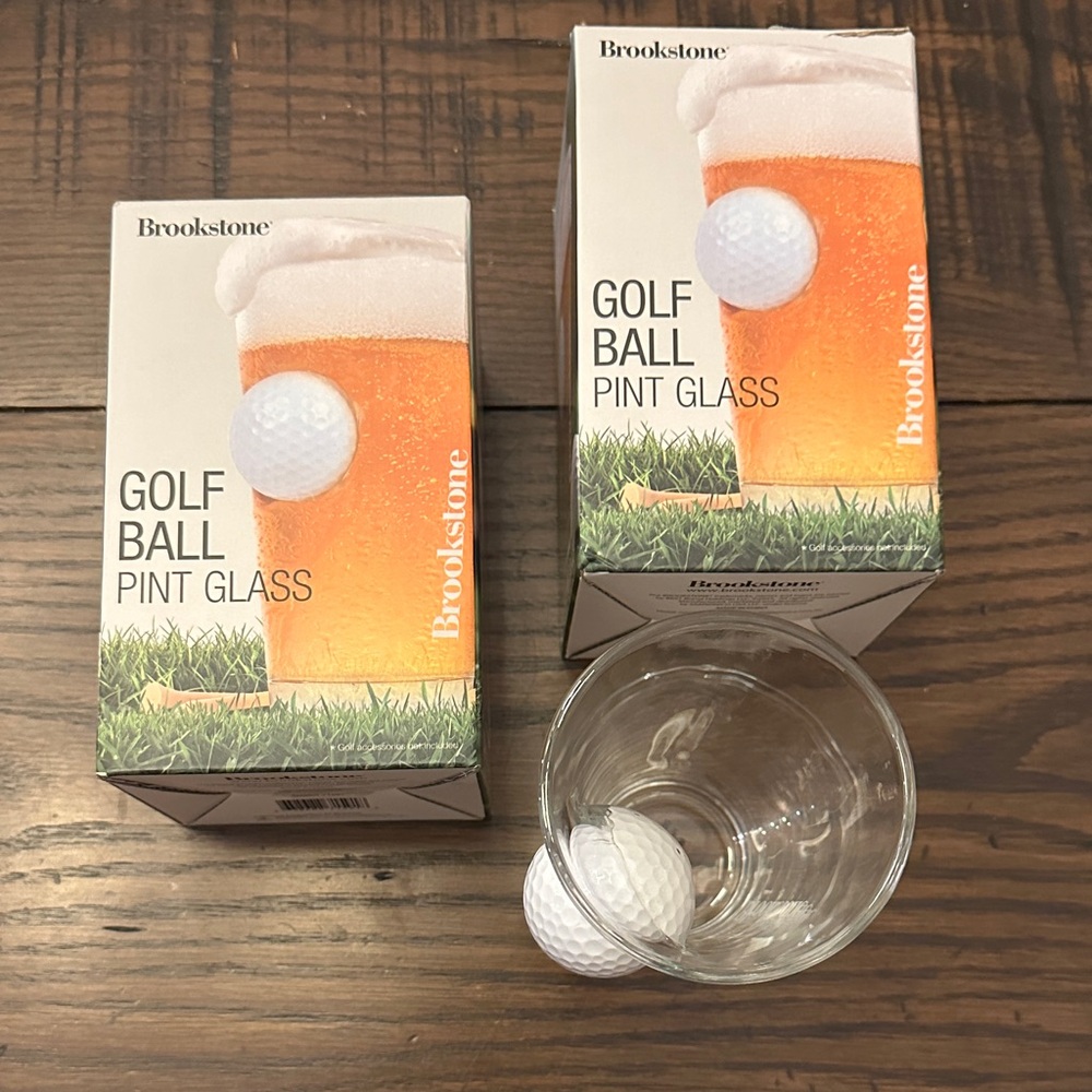 Brookstone Golf Ball Pint Glass
